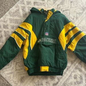 STARTER NFL Pro Line Green and Yellow Jacket Green Bay packers jacket
